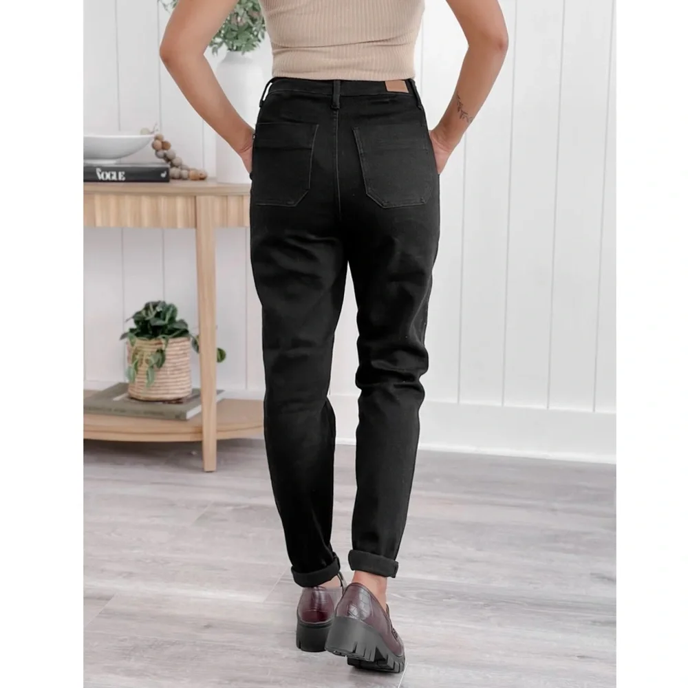 Judy Blue Jogger - Picture 2 of 10